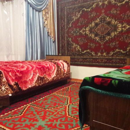 Kyzart Guesthouse Bagysh Esterno foto