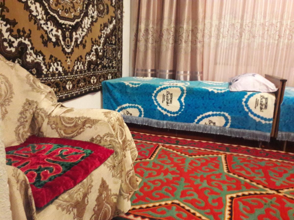 Kyzart Guesthouse Bagysh Esterno foto